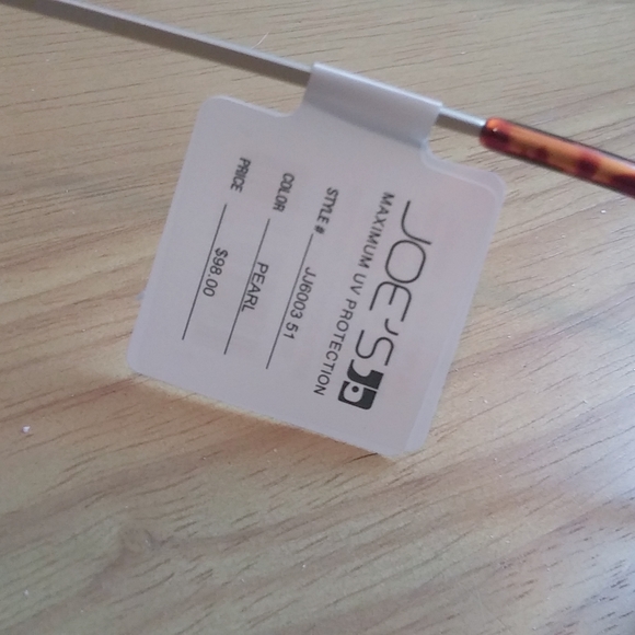 Joe's Jeans Pearl Sunglasses NWT🌸 - Picture 4 of 5